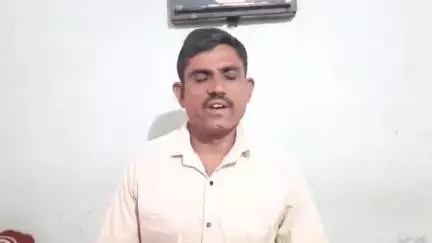 લીંબડી: લીંબડી ઉંટડી પુલથી હોસ્પિટલ રોડ તરફ જવાના માર્ગે મોટુ ગાબડું ભ્રષ્ટાચારની પોલ ખોલી રહ્યું છે. તંત્રમાં રજૂઆત #Jansamasy