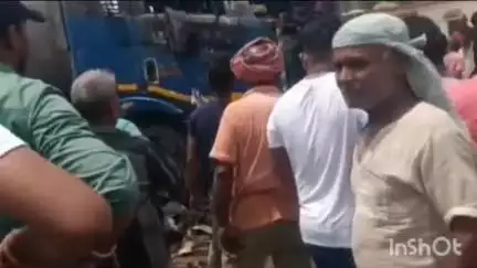हर्रैया: बस्ती व गोंडा बॉर्डर पर अज्ञात कारणों से LPG के टैंकर में लगी आग, घंटों तक हाइवे रहा डायवर्ट, परसरामपुर पुलिस रही अलर्ट