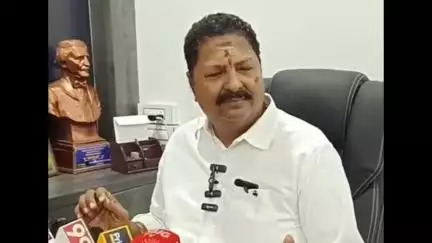 భీమవరం: ప్రశ్నిస్తానని చెప్పిన పవన్ కళ్యాణ్ ఏమైపోయారో తెలియడం లేదు: మాజీ మంత్రి కారుమూరి వెంకట నాగేశ్వరరావు