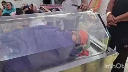 ਗੁਰੂ ਹਰਸਹਾਏ: ਪਿੰਡ ਤਰਿੱਡਾ ਵਿਖੇ ਮੌਜੂਦਾ ਸਰਪੰਚ ਵੱਲੋਂ ਸੋਸ਼ਲ ਮੀਡੀਆ 'ਤੇ ਪੋਸਟ ਪਾ ਕੇ ਆਪਣੇ ਆਪ ਨੂੰ ਗੋਲੀ ਮਾਰ ਕੇ ਕੀਤੀ ਖੁਦਕੁਸ਼ੀ