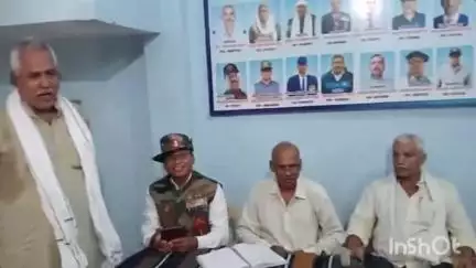 डुमरांव: डुमरांव सैनिक संघ ने निजी सभागार में की बैठक, 22 जवानों के लंबित वेतन की मांग पर हुई चर्चा