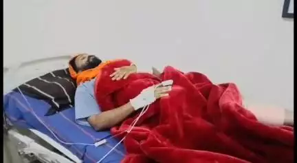 ਬਟਾਲਾ: ਪਿੰਡ ਸੰਧਵਾਂ ਵਿੱਚ ਦੋ ਧਿਰਾਂ ਦਰਮਿਆਨ ਹੋਈ ਖੂਨੀ ਝੜਪ ਤੋਂ ਬਾਅਦ ਆਮ ਆਦਮੀ ਪਾਰਟੀ ਨਾਲ ਸੰਬੰਧਿਤ ਧਿਰ ਨੇ ਰਖਿਆ ਆਪਣਾ ਪੱਖ