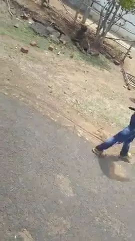 इस वीडियो को अपने सभी दोस्तों को ज्यादा से ज्यादा शेयर करें!