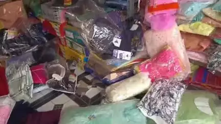 बोध गया: बोधगया थाना क्षेत्र के वर्मा मोड़ के पास कपड़ा दुकान में अज्ञात चोरों ने की चोरी, दुकानदार ने दिया आवेदन