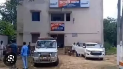 हलसी: करुणमाचक और प्रतापपुर गांव के बीच बाइक सवार बदमाशों ने सीएसपी संचालक से की लूट, मामला दर्ज