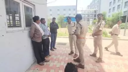 विदिशा नगर: सुभाष नगर में नवविवाहिता ने अज्ञात कारणों के चलते फांसी लगाकर की आत्महत्या, मृतिका ने रचाया था प्रेम विवाह