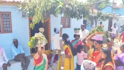 సిరిసిల్ల: గూడెం గ్రామంలో అంబేద్కర్ యువజన సంఘం ఆధ్వర్యంలో శ్రీ పోచమ్మ తల్లికి బోనాల జాతర ఘనంగా నిర్వహణ