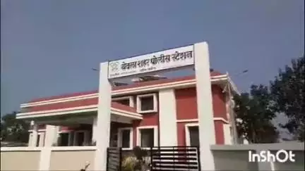 येवला: शहर पोलीस स्टेशन हद्दीतील नांदगाव रोड येते राहत्या घरी सामानाची तोडफोड करून मारहाण करणाऱ्या ११ जणांविरुद्ध गुन्हा दाखल