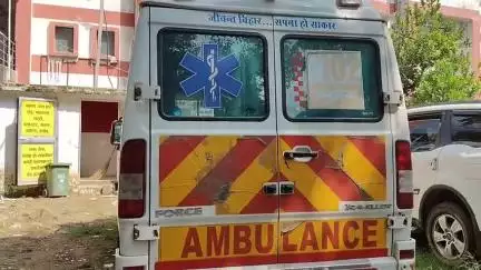 बेलागंज: बेलागंज थाना क्षेत्र के नेउरी बाजार के पास दो मोटरसाइकिल की आमने-सामने की टक्कर