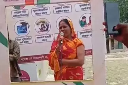 पिपरिया: पिपरिया प्रखंड के वलीपुर एवं पिपरिया पंचायत में महिला संवाद कार्यक्रम का आयोजन