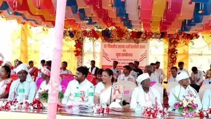 तोरपा: कालेट गांव में दो दिवसीय सरना प्रार्थना सभा सह युवा सम्मेलन आयोजित