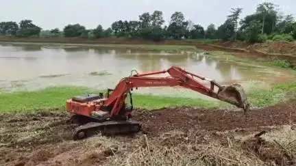 କୋଟପାଡ: ଆଙ୍କୁଲା ଗ୍ରାମରେ ମନେରେଗା ଯୋଜନାରେ ଅନିୟମିତତା ଅଭିଯୋଗ ଆଣିଲେ ଗାଁ ଲୋକେ l