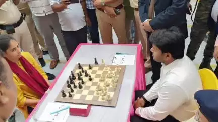 बरबीघा: बरबीघा के संत मेरिस इंग्लिश स्कूल में राज्य स्तरीय सीनियर शतरंज प्रतियोगिता का उद्घाटन