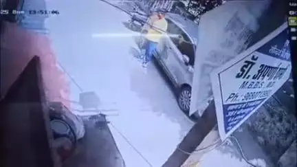 लाडपुरा: दादाबाड़ी इलाके में पार्क में बैठे युवक युवती को टोकने पर युवक पर चाकू से हमले का प्रयास, सीसीटीवी फुटेज आया सामने