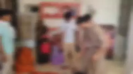 चकरनगर: बल्लो की गढ़िया गांव में नव विवाहिता ने फांसी का फंदा लगाकर दी जान, पुलिस जांच में जुटी