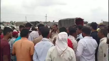 गंगापूर: लासूर स्टेशन येथे गोसेवकांनी जनावरांचा बाजार पडला बंद