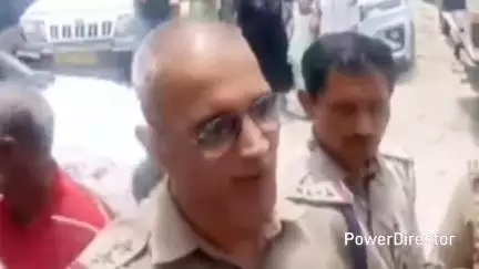नैनीताल: शटल सेवा वाहन का चालान करने पर टैक्सी चालक भड़क गए, दो घंटे तक शटल सेवा के पहिए जाम किए