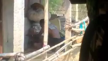 লংথরাই ভ্যালি: ত্রিপুরায় কাঁঠালছড়া পঞ্চায়েতের ইন্দ্রনগর গ্রামে বৃদ্ধা নারীর উপর পারিবারিক অত্যাচারের ভিডিও ভাইরাল, চাঞ্চল্য এলাকায়