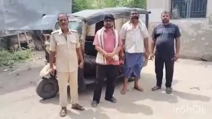 कहरा: महपुरा जानकी महारानी मंदिर के पास 50 वर्षीय व्यक्ति का शव मिला, सदर अस्पताल में हुआ पोस्टमार्टम