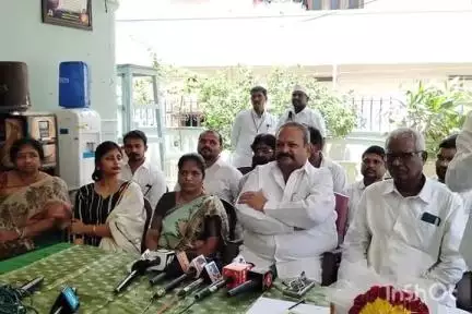 హామీలు నెరవేర్చడంలో విఫలమై కూటమి ప్రభుత్వం,4వ తేదీ వెన్నుపోటు కార్యక్రమం జయప్రదం చేయండి,మాజీ డిప్యూటీ స్పీకర్ కోలగట్లు