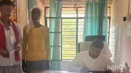 नानपारा: अमवा हुसैनपुर स्वास्थ्य केंद्र में जन आरोग्य मेले का आयोजन, वायरल बुखार और टाइफाइड के मरीजों की हुई जांच