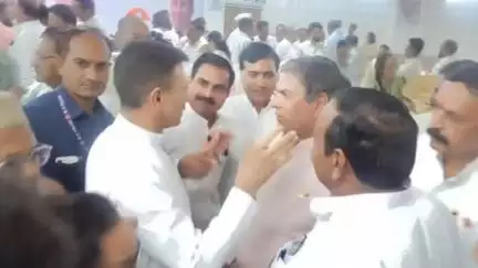 राजगढ़: भोपाल में राहुल गांधी के आगमन की तैयारी को लेकर हुई बैठक में राजगढ़ जिले के कांग्रेस पदाधिकारी शामिल हुए