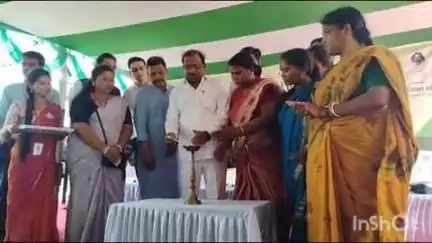 घाटशिला: मुख्यमंत्री सारथी योजना के तहत घाटशिला में शिक्षा मंत्री रामदास सोरेन ने कौशल विकास केंद्र का शुभारंभ किया