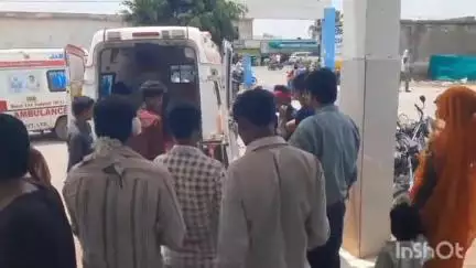 पटेरा: छेवला के पास अनियंत्रित होकर गिरी बाइक, सवार घायल, इलाज जारी