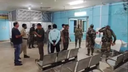 কৈলাশহর: BSF জোয়ানদের উপর আক্রমণ করতে গিয়ে বাংলাদেশের এক চোরাচালান কারবাড়ি নিহত হয়েছে ঘটনা কৈলাসহরে