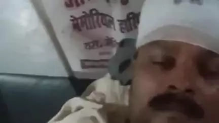 आज़मगढ़: जहानागंज के सुंभी बाजार में रविवार को पिकअप और बाइक की जोरदार टक्कर, बाइक सवार राजेश शुक्ला की हालत गंभीर