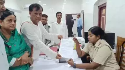ময়না: পাঁশকুড়া থানাতে কৃষ্ণেন্দু দাসের মৃত্যুর ঘটনায় নিরপেক্ষ তদন্ত সহ পাঁচ দফা দাবিতে ডেপুটেশন দিল জেলা কংগ্রেস কমিটি