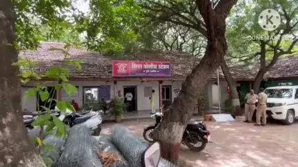 शिरूर: सोनेसांगवी मलठण अष्टविनायक महामार्गावर लोखंडी चॅनलला धडकून, सोनेसांगवी येथील ३९ वर्षीय व्यक्तीचा मृत्यू