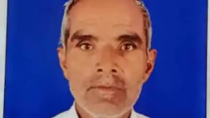 सीकर: ढाणी गोमावाली में पेड़ से गिरकर अधेड़ की हुई मौत, टहनियां काटते समय हुआ हादसा