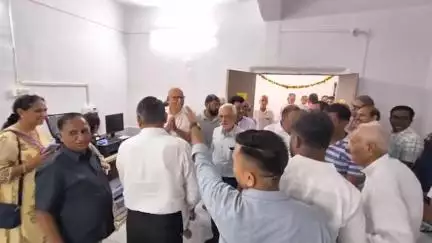 ઝઘડિયા: અવિધા ખાતેની સ્વ મોતીભાઈ શંકરભાઈ પટેલ ફિઝિયોથેરાપી અને રિહેબ હોસ્પિટલ ખાતે અક્ષરે મશીન નું ઉદ્ઘાટન કરાયું.