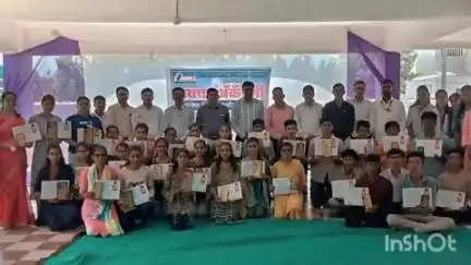 पारोळा: प्रवक्ता अकॅडमी पारोळा शाखेचा उद्घाटन सोहळा उत्साहात संपन्न – गुणवंत विद्यार्थ्यांचा सत्कार आणि मार्गदर्शनाचा संगम