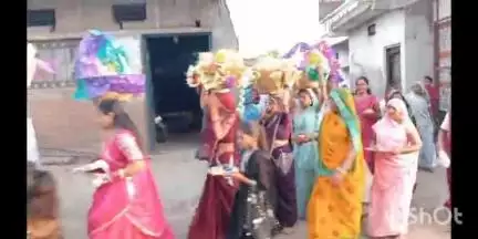 कुक्षी: टेकी में अच्छी बारिश की कामना के साथ ग्रामीणों ने पलासला बाबा की शोभायात्रा निकाली