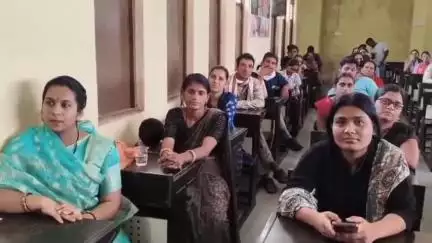सुसनेर: सीएमसीएलडीपी के विद्यार्थियों का दीक्षांत समारोह संपन्न, समाजसेवा में करियर बनाने का मिला मार्गदर्शन