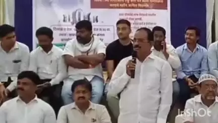 जामनेर: मंत्री महाजन यांच्या वाढदिवसानिमित्त दिव्यांग व्यक्तीं व वयोवृद्ध नागरिकांना साहित्य वाटप,जिल्हाध्यक्ष बाविस्करची माहिती