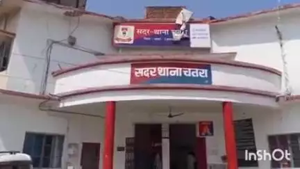 चतरा: बाजारटांड़ निवासी माना कुमारी ने घरेलू विवाद में फांसी लगाकर आत्महत्या की, पुलिस ने शव ज़ब्त किया