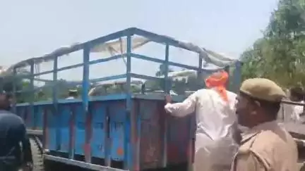 महमूदाबाद: सेथरामन में श्मशान घाट और मंदिर के बाद उप निरीक्षक ने थाने में तहरीर दी, 8 नामजद और 20 अन्य पर मुकदमे