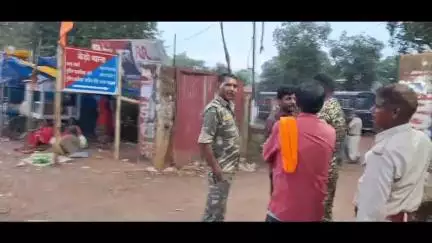 इटकी :- बेड़ो थाना में हुए तोड़फोड़ के मामले में  पुलिस ने 40 नामजद सहित 300 अज्ञात लोगों पर की प्राथमिकी।#