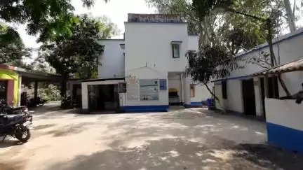 তপন: কাশঁমুলাই গ্রামে গলায় ফাঁস লাগিয়ে আত্মঘাতী গৃহবধূ, দেহ ময়নাতদন্তের পর ফিরল বাড়িতে