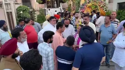 ਲੁਧਿਆਣਾ ਪੂਰਬੀ: ਭਾਰਤ ਨਗਰ ਚੌਂਕ  ਭਾਜਪਾ ਮੰਡਲ ਪ੍ਰਧਾਨ ਮਨਦੀਪ ਭਨੋਟ ਆਪਣੇ ਸਾਥੀਆਂ ਦੇ ਨਾਲ ਆਮ ਆਦਮੀ ਪਾਰਟੀ ਵਿੱਚ ਹੋਏ ਸ਼ਾਮਿਲ