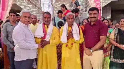 ખંભાત: નગરા ગામે શ્રી વેરાઈ માતાના નૂતન મંદિરનો પ્રાણ પ્રતિષ્ઠા મહોત્સવ યોજાયો, ધારાસભ્ય, જિલ્લા પ્રમુખે દર્શન આરતીનો લાભ લીધો