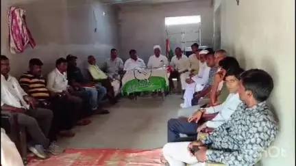 देवरी: कांग्रेस की बैठक में प्रखंड समिति का पुनर्गठन हुआ