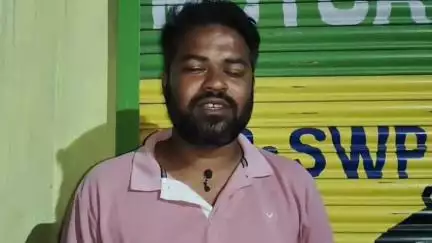 আমডাঙা: "অমিত শাহের কথায় গুরুত্ব নেই পশ্চিমবঙ্গে," আমডাঙায় বললেন তৃণমূল নেতা আকরাম হোসেন