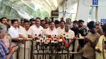 கோவை தெற்கு: "துரோக அதிமுக என பயன்படுத்தியுள்ளனர், அது நாங்கள் இல்லை திமுக தான்" - விமான நிலையத்தில் எடப்பாடி பழனிச்சாமி பேட்டி