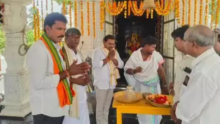 బూరుగుపూడి అయ్యప్ప స్వామి ఆలయ మొదటి వార్షికోత్సవ వేడుకల్లో పాల్గొన్న మాజీ ఎమ్మెల్యే జ్యోతుల చంటిబాబు