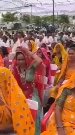 अलवर: अलवर के MIA क्षेत्र के गांव डाढ़ा में बाबा साहब डॉ भीमराव अंबेडकर की प्रतिमा का अनावरण और बालिका छात्रावास का भूमि पूजन