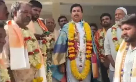 ಗೌರಿಬಿದನೂರು: ಪ್ರಾಥಮಿಕ ಸದಸ್ಯತ್ವ ಪಡೆಯದ ಶಾಸಕರು ಕಾಂಗ್ರೆಸ್‌ನವರು ಹೇಗಾಗುತ್ತಾರೆ: ಬೈಚಾಪುರದಲ್ಲಿ ನರಸಿಂಹಯ್ಯ ಅಭಿವೃದ್ಧಿ ಪ್ರಾಧಿಕಾರದ ಅಧ್ಯಕ್ಷ